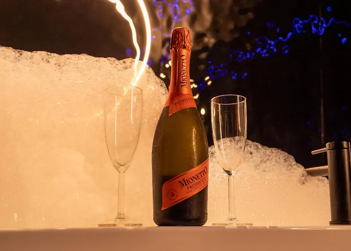 Apartment Behind The Scenes Taczaka